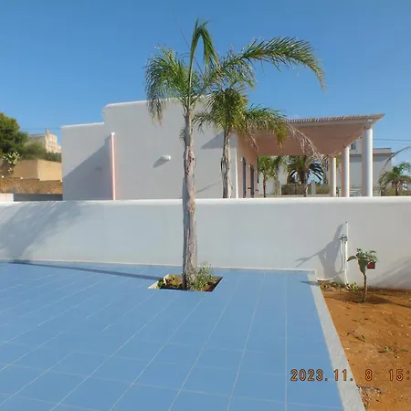 Villa Olinda *